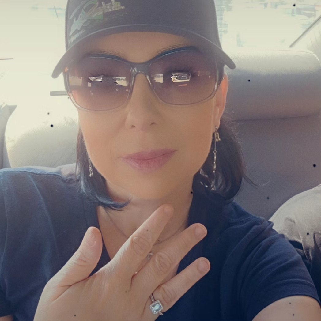 RolltideKara's tweet photo. I said yes!!!!!! https://t.co/Mc5ingV0qx