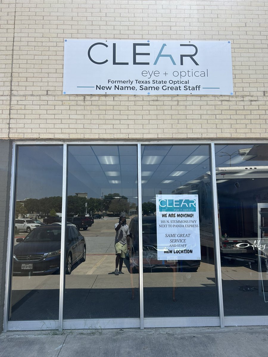 marksprimellc's tweet image. Commercial Move Alert 🚨

Blessed with the opportunity to assist Clear Eye Optical on their relocation. Need a professional company with commercial moving experience? Give us a call today! #OneCall 

POC: 9405146470 ☎️