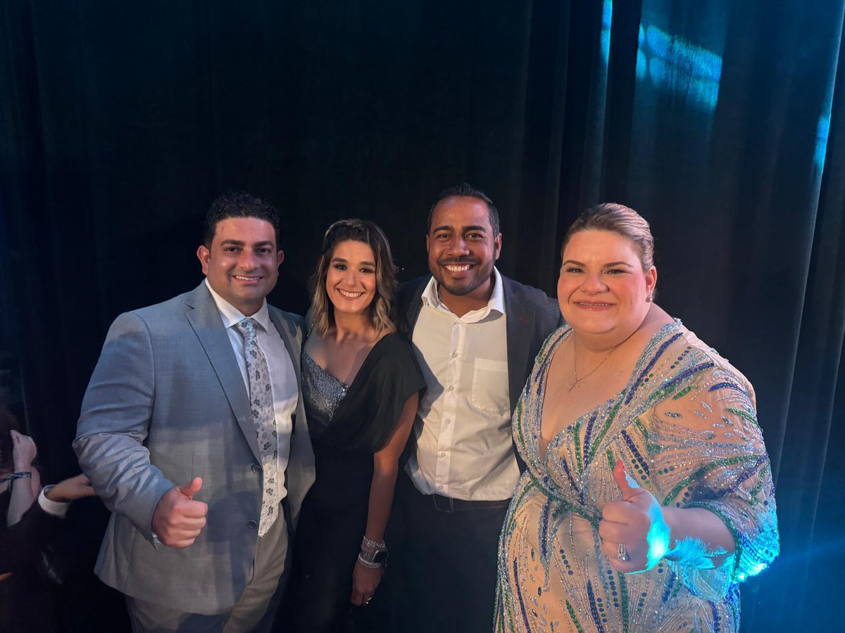 AdriachBermudez's tweet photo. En la noche de ayer celebrando el cumpleaños de nuestra segura Gobernadora de Puerto Rico @RepJenniffer, muchas felicidades y que Dios le brinde salud para juntos construir un mejor Distrito 27.
#JuntosSomosMás
#LaVozDelCambio
#AdriachRepresentante
#Distrito27 https://t.co/bipiBHAA59