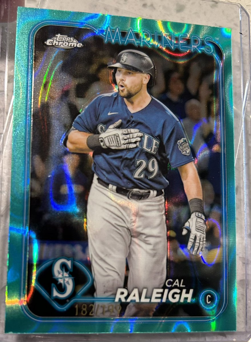 M_Bleezie13's tweet image. Big Dumper Aqua Lava #Refractor @Topps Chrome 2024 a sweet looking card.