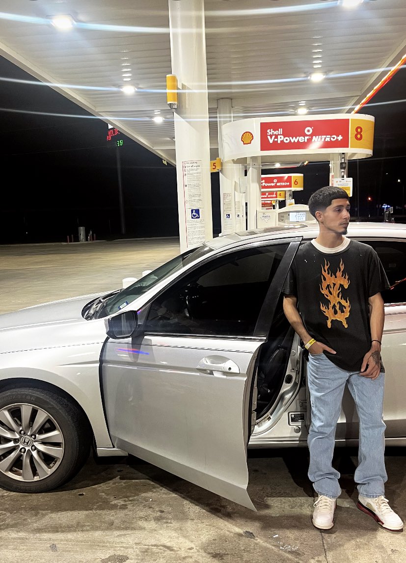 DrewRay___'s tweet image. 