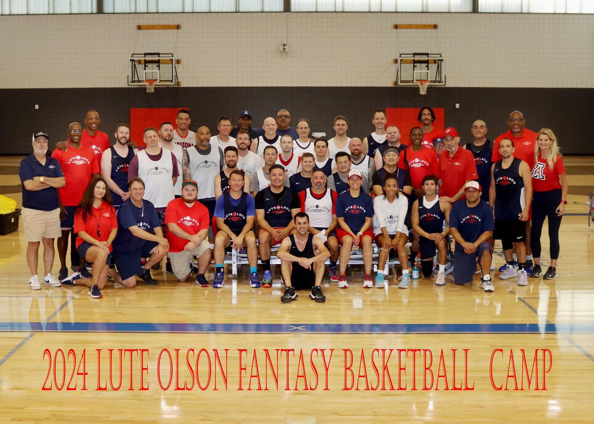 MikeFeder's tweet photo. The Lute Olson Fantasy Basketball Camp is in full swing this weekend. Here is our group picture of the campers and coaches https://t.co/Q0waekEEw0