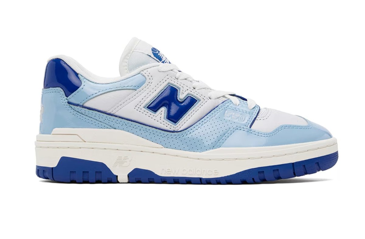 SOLELINKS's tweet photo. Ad: New Balance 550 'Chrome Blue' last sizes at $70 + shipping => https://t.co/xhuae9cvXJ https://t.co/qJtMGNsDnW
