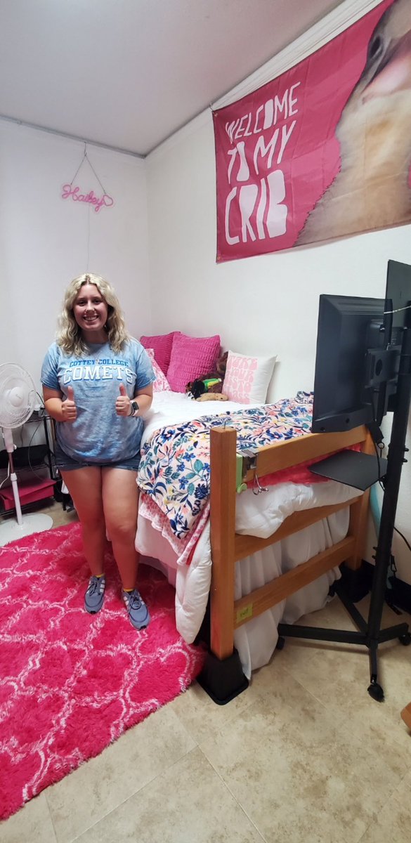 We got them all moved in! Excited to get things going with this team!☄️💙🥎