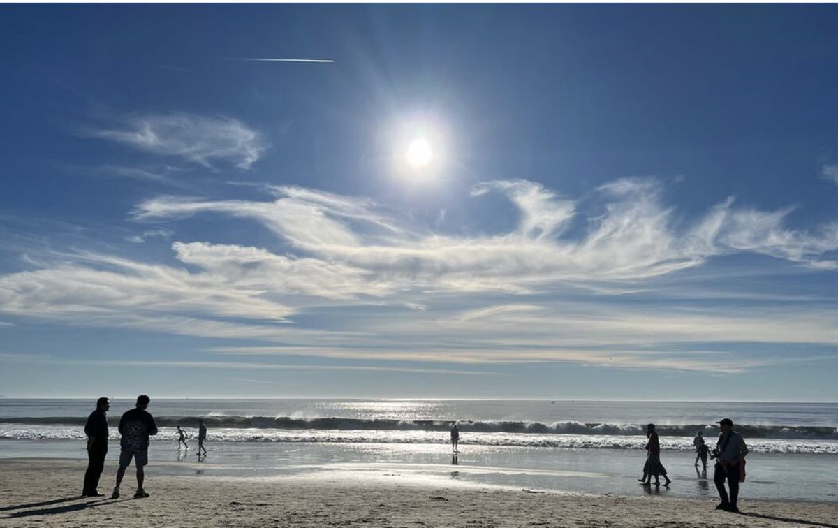 robertmaschio's tweet photo. In Escrow in 17 days: Ocean Park, Santa Monica Condo. 2641 4th St #3 SM, CA 90405. 3 blocks to the beach. DM if you are considering a buy / sell / move.
#santamonicarealestate #santamonica #santamonicabeach #compasscalifornia #maschiorealestate https://t.co/spLSnKDvK3