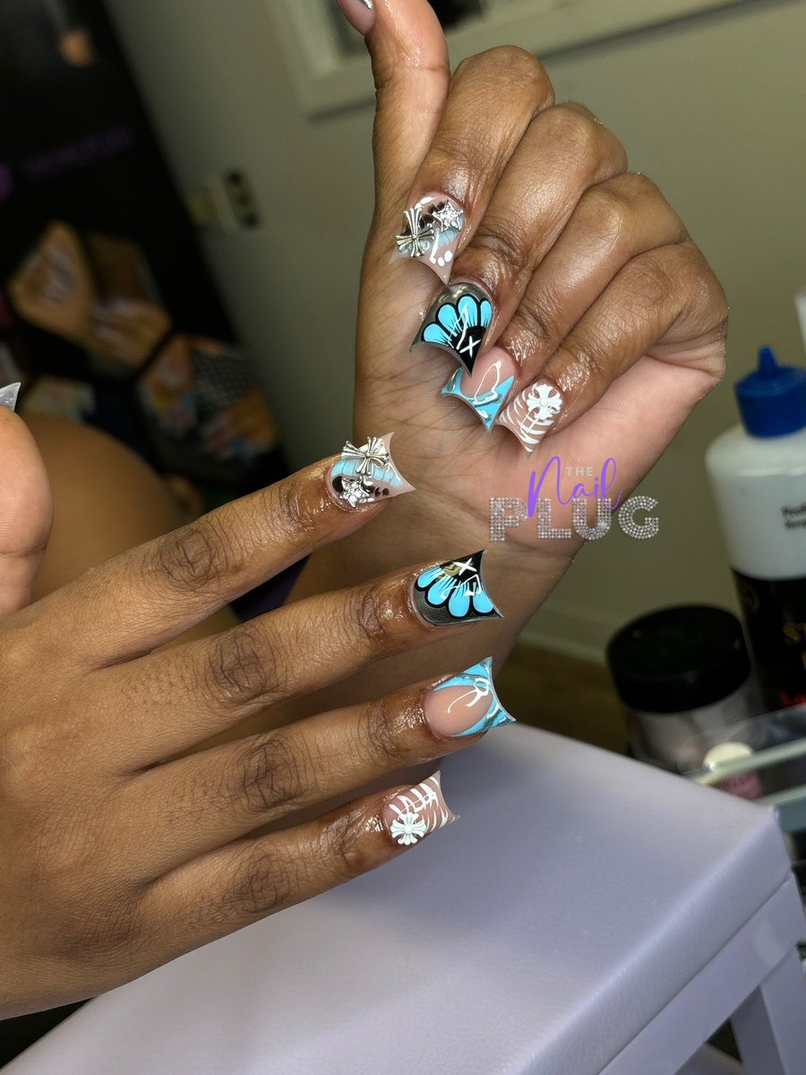 thenailplug1's tweet photo. Put a set of duckies in my face and ima kill em everytime🤩🩵

#JSU24 #JSU25 #JSU26 #JSU27

https://t.co/SS379wNl0p https://t.co/25XNpNf7TF