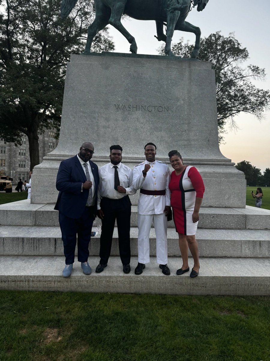AdiamJames1's tweet photo. Came up to Westpoint to celebrate Malik's ring ceremony. The ceremony signifies that he's almost at the finish line.  It was interesting to find out that they melt down rings from departed alumni that have been donated back so the bond/ circle is never broken. https://t.co/bq59VDhure