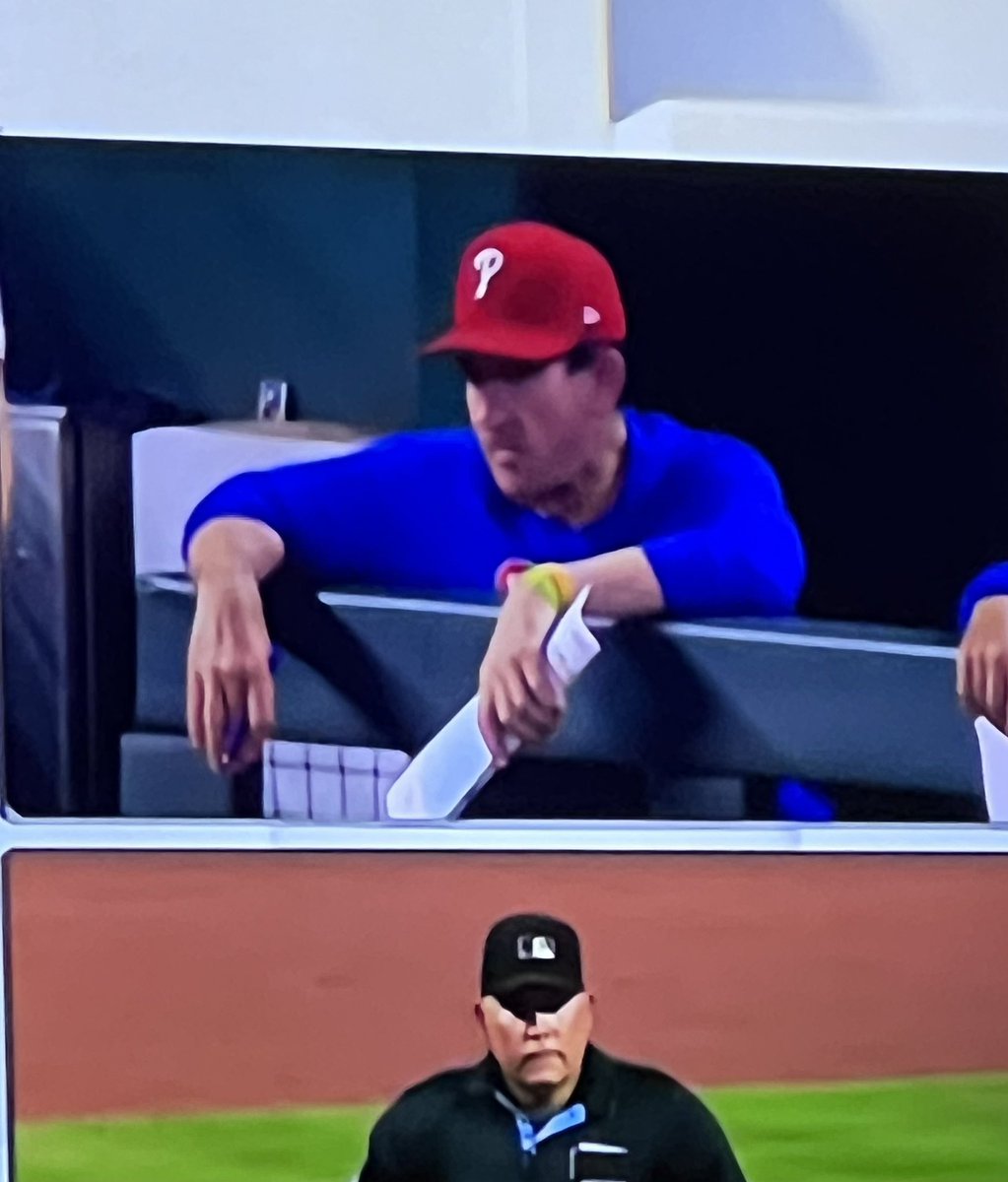 Ok Phillies can we get some blue travel jerseys??? Topper likes it.  Dump the home creams but maybe wear that hat with the new blues <a href="/UniWatch/">UniWatch</a>