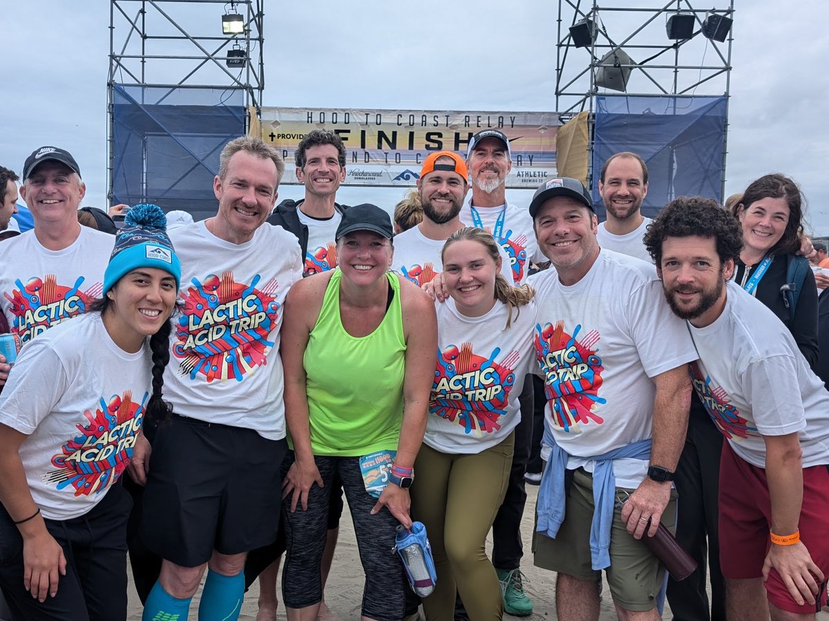 DarrensNetwork's tweet photo. 3rd year of Hood to Coast with Lactic Acid Trip
2022 Runner 11
2023 Runner 5
2024 Runner 9
Love my team and friends!
Cannot wait for it again next year. #Van2Life https://t.co/HmE2xgftNe