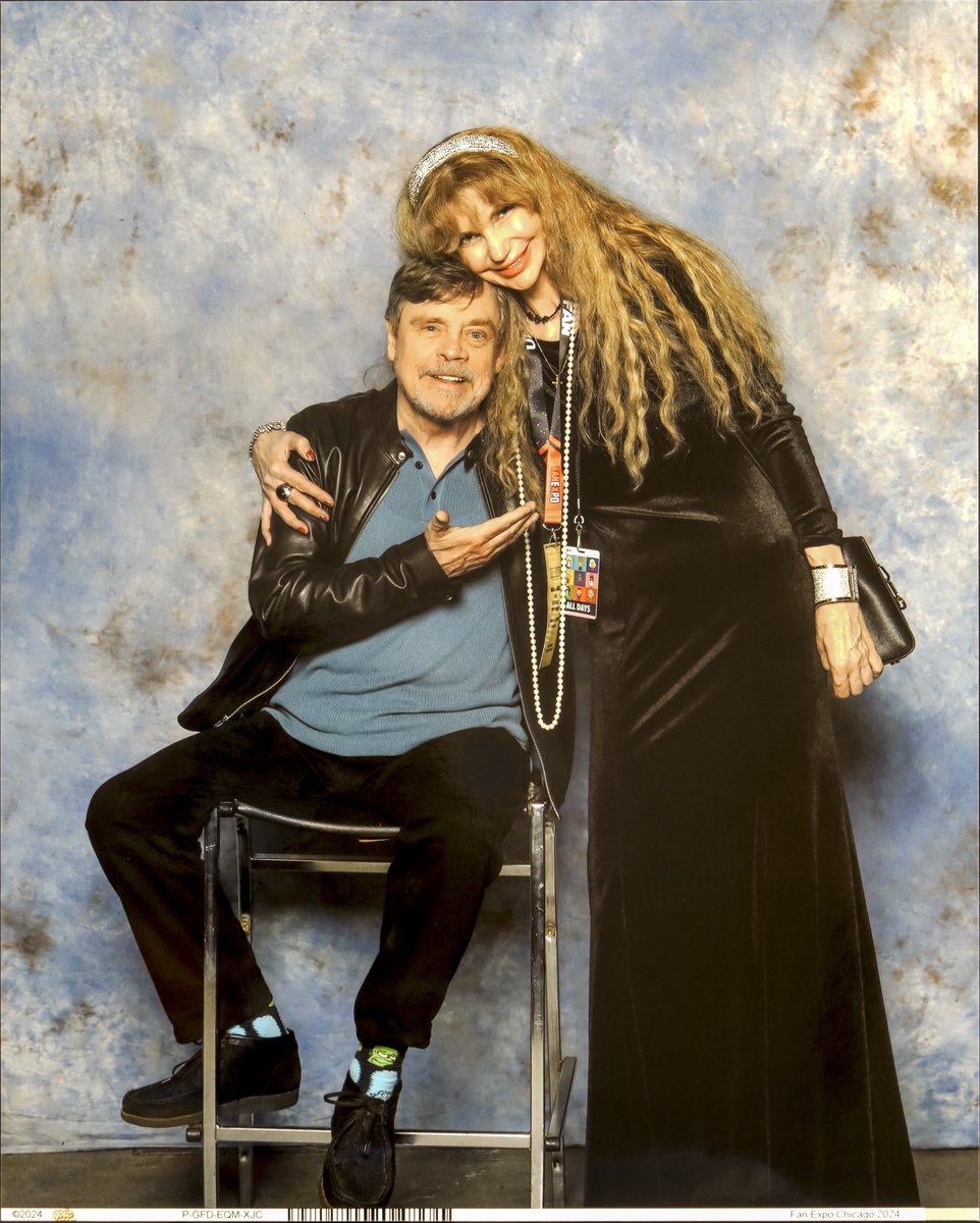 GabrielleOrlita's tweet photo. ๐ฅฐ๐ฅฐ๐ฅฐ๐Thank You ๐@MarkHamill for being such a wonderful, awesome, and the sweetest #MasterHamster๐น!!!! It has been such a privilege to take a photo op with You, but most importantly meeting You in person!!! My greatest dream has came true!!! ๐You deserve so much Love and Respect!!! Btw, have You enjoyed #Chicago? Once again, so grateful for You being the nicest and kindest ~ your #HamsterForever - Gabbi .๐น๐น๐น๐ค๐ค๐๐ค๐ค
Ps. #HARRIS24๐๐บ๐ธ!!! ๐๐
#FanExpoChicago24
#MarkHamill
#DonaldEStephenConventionCenter
#RosemontIL
@HamillSkywalkr_
@Magicdashworkss
@Madame_Janine
@Scarlet49560258
@darth_swlove03
@KirinArnold
@MandoNaus
@DarthCharmant
@Benbarber1980
@DarthHamill
@Darth_VaderNo1
@LitaNeumann
@LauraMacDB
