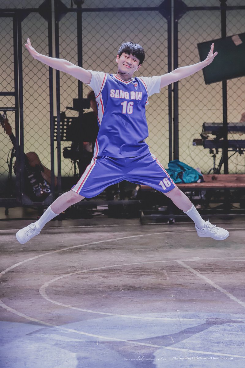 Y_880617 tweet media