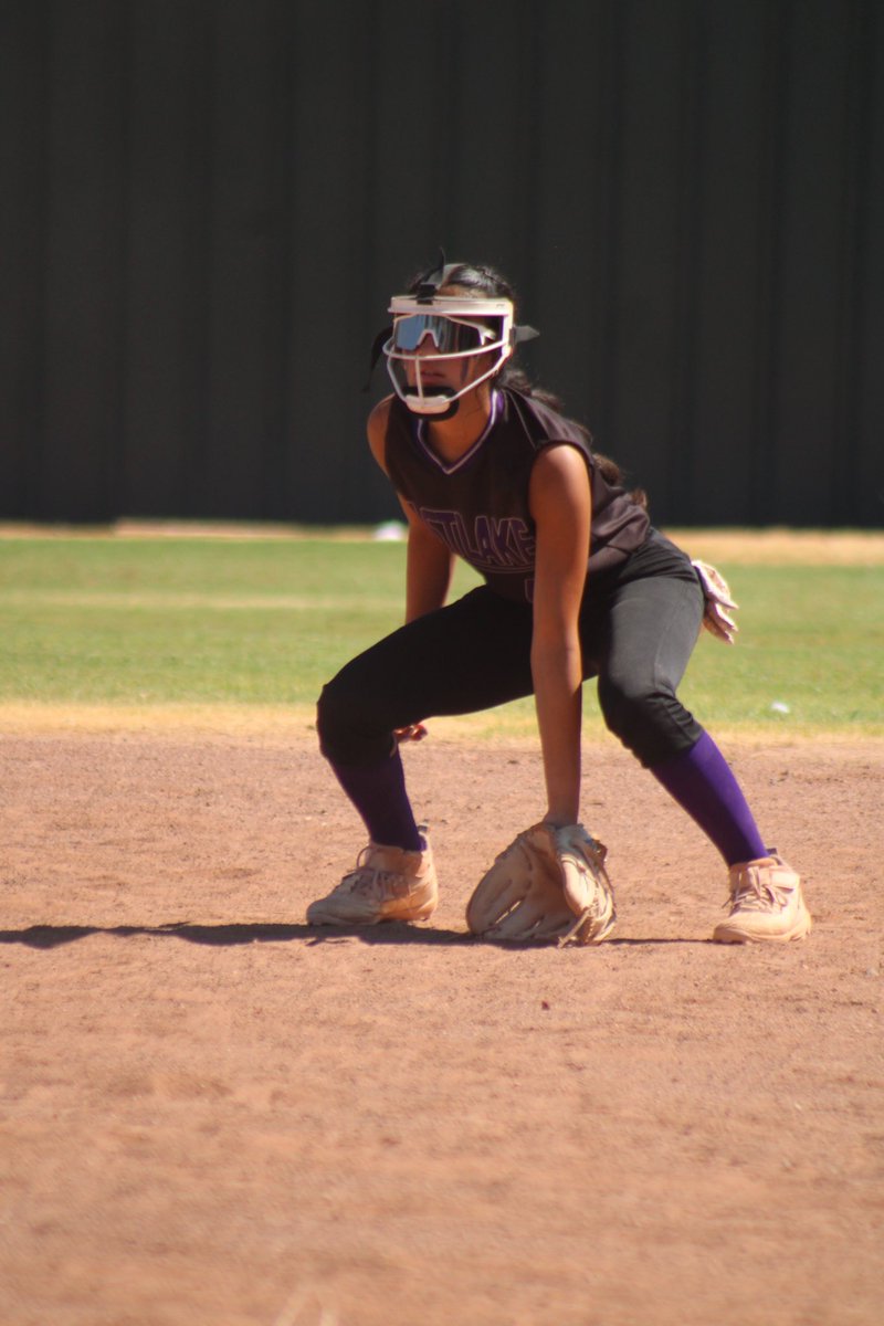 MrsRamirez_MHS's tweet photo. Great win today for the Lady Ravens! Way to play, girls 💜💪🏽🥎🐦‍⬛  @Eastlake_Middle  @Robram_915 https://t.co/mHAcToI65Z