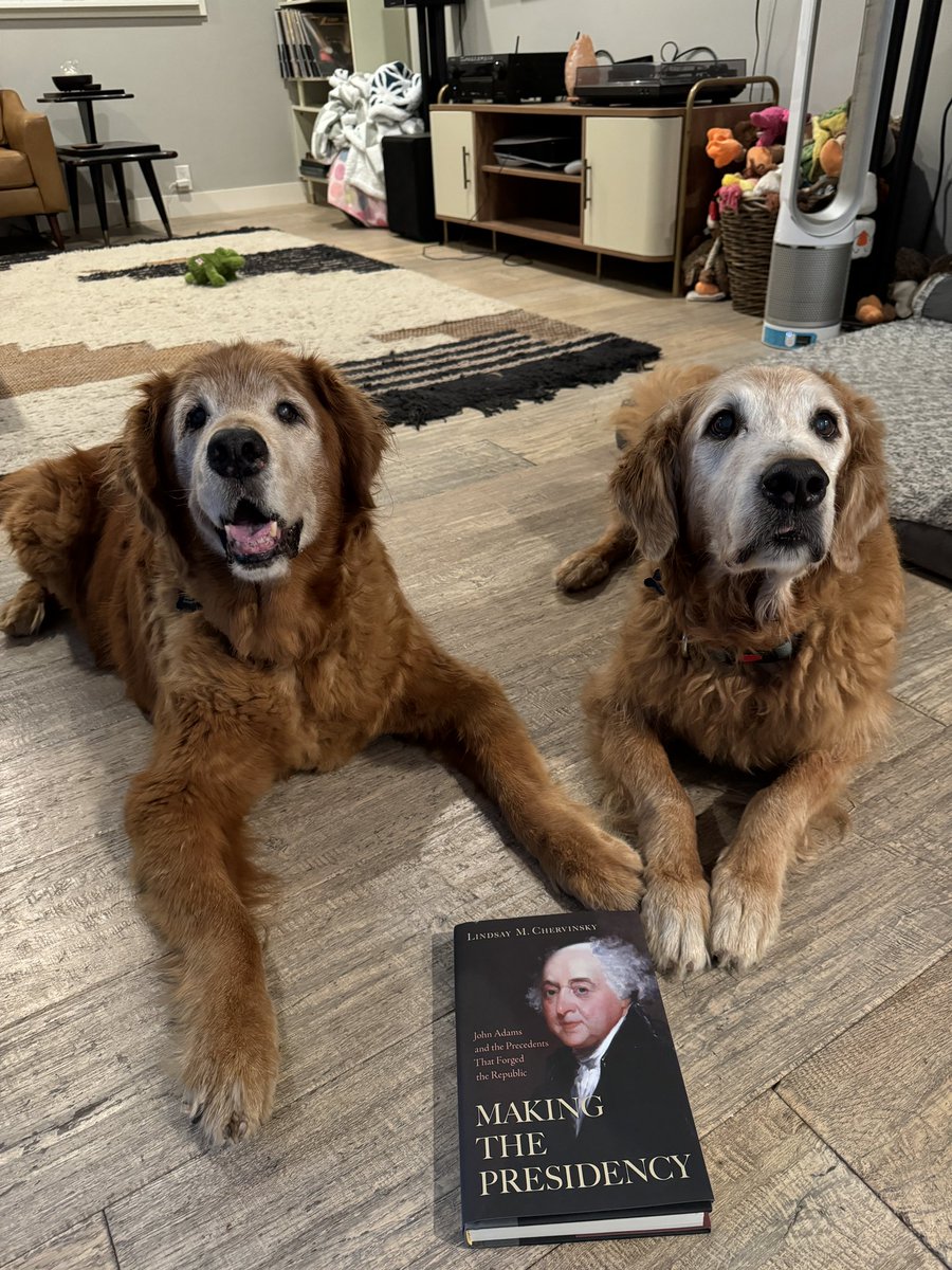 Lindsey Charron tweet media