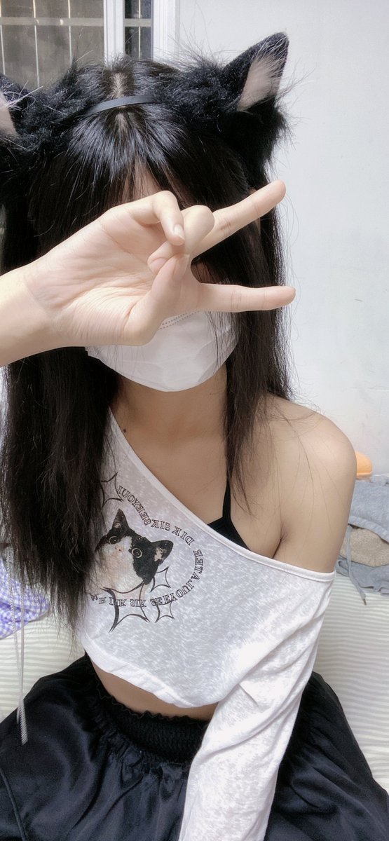 IDmiaoo's tweet photo. 去开了安眠药，半个多月没睡过安稳觉了
睡大觉咯～ https://t.co/joYUYOpTvF