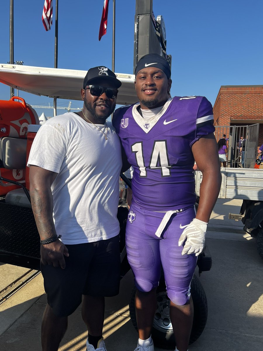 Dr. Valerie Layne tweet media