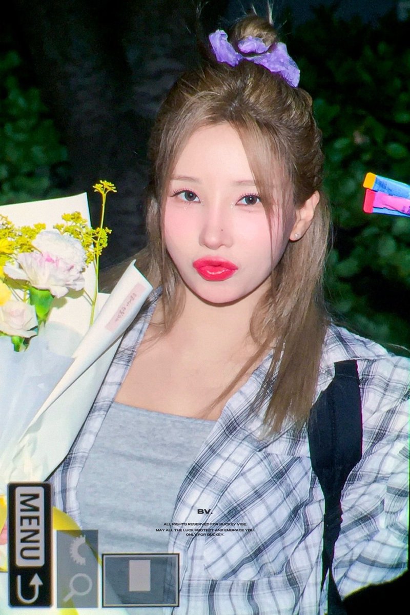 Buckeyvibe's tweet photo. 🦊💐

#벅키 #BUCKEY #마네퀸 #MANNEQUEEN⠀⠀ https://t.co/gnlRADaPjy