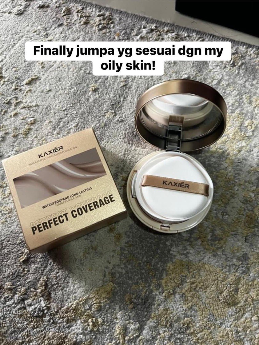 syopikini's tweet photo. Fav foundation sekarang, tepek2 je terus bersiap https://t.co/loPagaqdmC lebih kurang dgn brand biru tu tp yg ni murah! Jimat duit 😍😍 https://t.co/LrZWKTi9fr