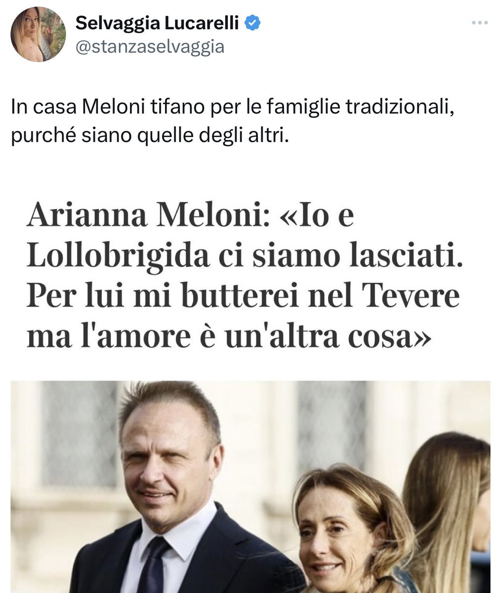 stanzaselvaggia's tweet image. Per questa battuta manco molto originale oggi il giornaletto mi sbatte in prima pagina per via del mio ODIO SU ARIANNA MELONI SEPARATA. Capisco la necessità di scodinzolare al padrone, ma pure il vittimismo strumentale ha un limite. Che poi, se andate avanti così, tra un po’ vi…