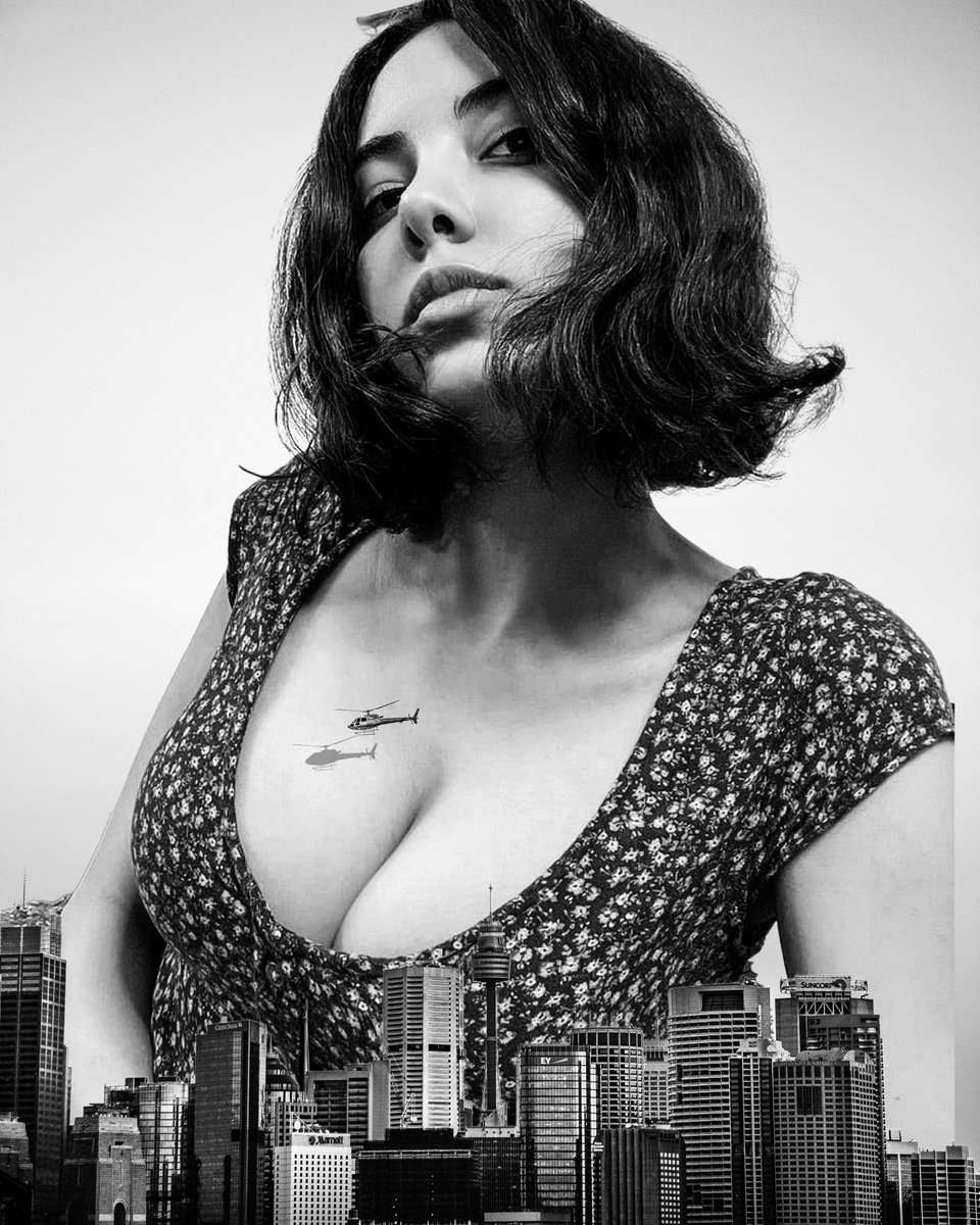 R3kacutioner's tweet image. Perfect view of Giantess Susu from the city below #sizetwitter #giantess
@Susu_jpg