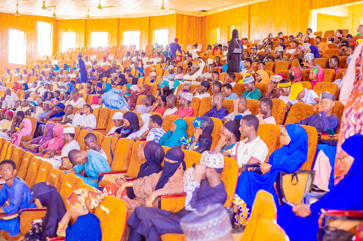 Aabdul_HameedD's tweet photo. At the Sa’adu Zungur University Medical Students Association (SAZUMSA) Annual Public Lectures.
#SAZU #SAZUMSA #ASSON #SPAN #PBH #NIPSA https://t.co/fVsETKQmJl