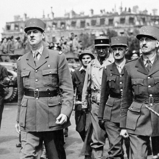 SophieBRIA's tweet image. 25 août 1944... 25 août 2024... 
80 ans que #Paris est libéré du joug des nazis...
Merci à tous les libérateurs, Les résistants, la #2emeDB...
Ne jamais oublier... 🙏🏻✨
#80ansliberationdeparis #liberationdeparis #commemoration