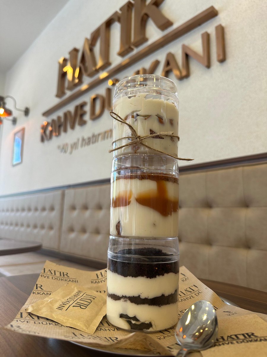 Tatlı ve kahvelerimiz sizleri bekliyor ☕️❤️