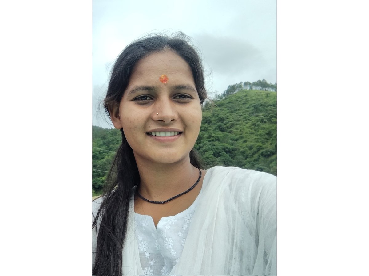 BeenaBisht123's tweet image. Hey everyone♥

#Tweets 
#tweetpost