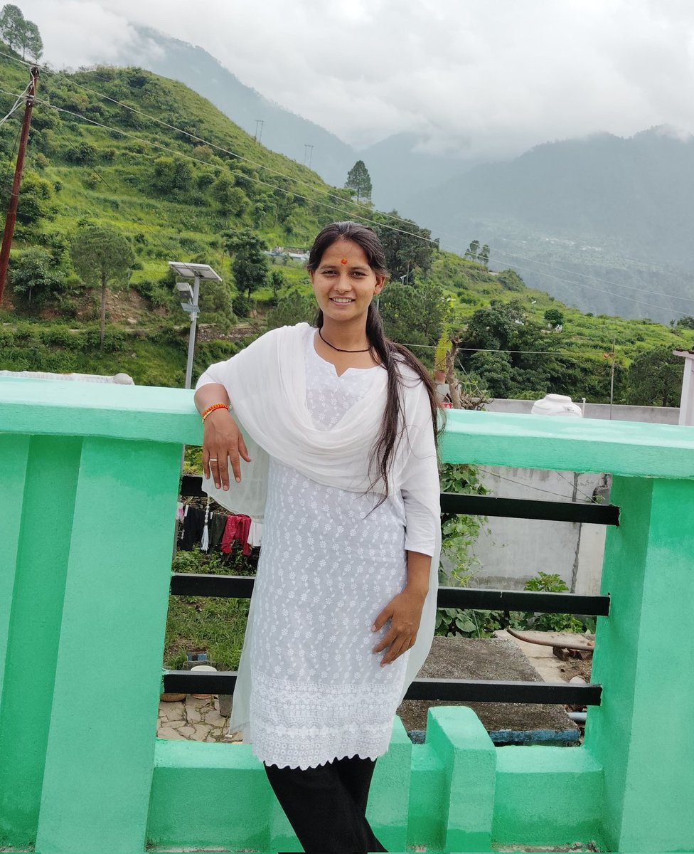 BeenaBisht123's tweet image. Hey everyone♥

#Tweets 
#tweetpost