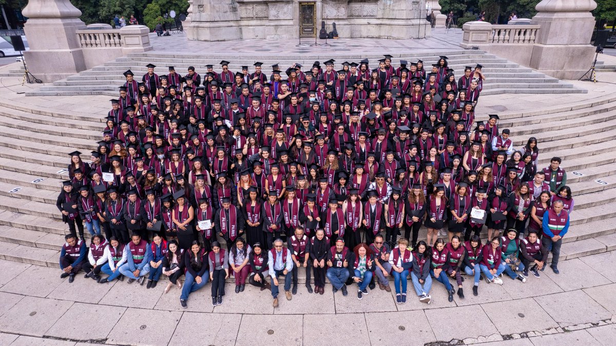 CdmxPilares's tweet photo. Este fue el resultado de la campaña #TerminaTuPrepaEnPILARES, este solo es el inicio; el camino aún continúa. ¿Cuál es su próxima meta? https://t.co/WSwaUPqAYC