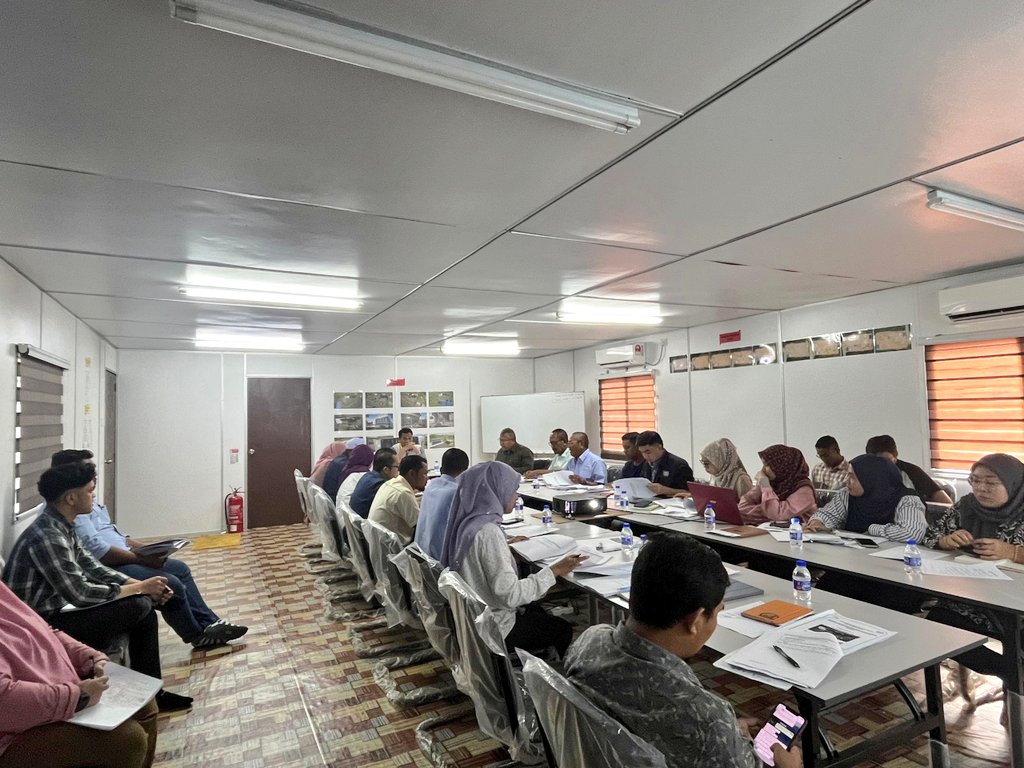 PasukanProjekTrg tweet media