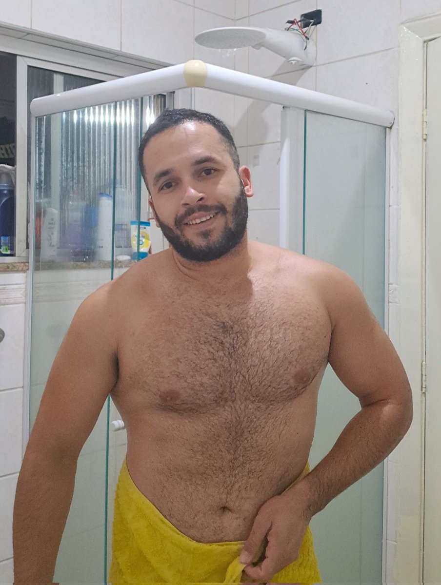 Marcelloubersp's tweet photo. Vem tomar banho comigo 🇧🇷
come take a shower with me 🇺🇲

Vídeo completo no meu onlyfans e privacy
Full video on my onlyfans and privacy

https://t.co/7PzzsRpaFY

https://t.co/YwRVI5lq95
😏😏😏 https://t.co/9DHIRPMv40