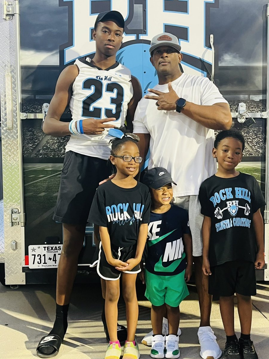 Bria Houff (@briahouff) on Twitter photo Iām so sad I missed āmeet the Blue Hawksā but Iām so proud of the hard work you are putting in @jaylen_danger ! Your NaeNee loves you! <a href="/BritDangerfield/">Britneeā Dangerfield, M. Ed.</a> <a href="/j_dangerfield5/">Jason Dangerfield</a> <a href="/william_houff/">houff_dean of students</a> <a href="/whouff/">William Houff</a> <a href="/JayCDangerfield/">Jaylen Dangerfield</a> Iām so sad I missed āmeet the Blue Hawksā but Iām so proud of the hard work you are putting in @jaylen_danger ! Your NaeNee loves you! <a href="/BritDangerfield/">Britneeā Dangerfield, M. Ed.</a> <a href="/j_dangerfield5/">Jason Dangerfield</a> <a href="/william_houff/">houff_dean of students</a> <a href="/whouff/">William Houff</a> <a href="/JayCDangerfield/">Jaylen Dangerfield</a>