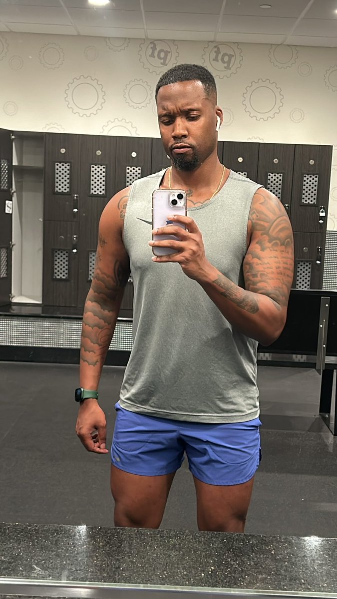 _MaalRashaad's tweet photo. Treating the process #Roadto36 https://t.co/3KphjCzl0H