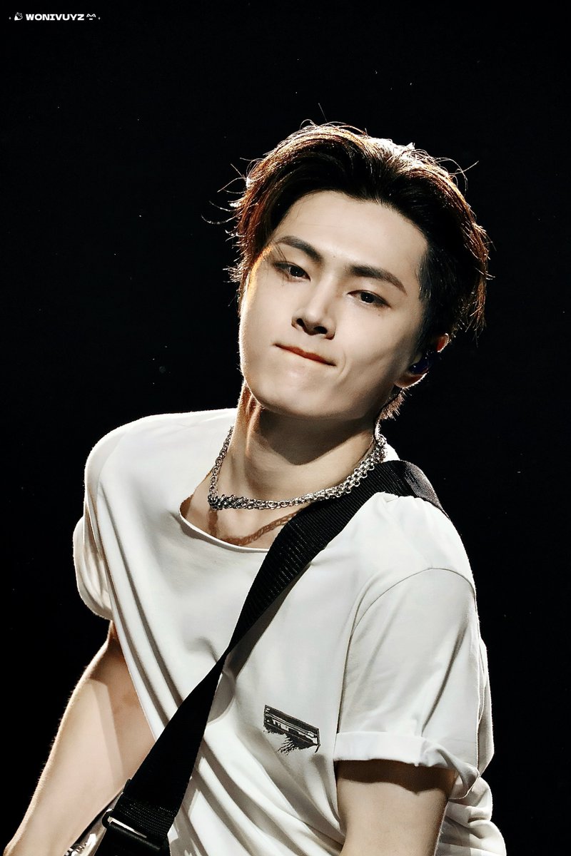 wonivuyz's tweet image. 제이 푹 쉬고 빨리 나아요 ㅠ ♡♡
무대 위에 있는 네가 보고 싶어요 🐈‍⬛🎸

#JAY #제이 #박종성 
#ENHYPEN #엔하이픈