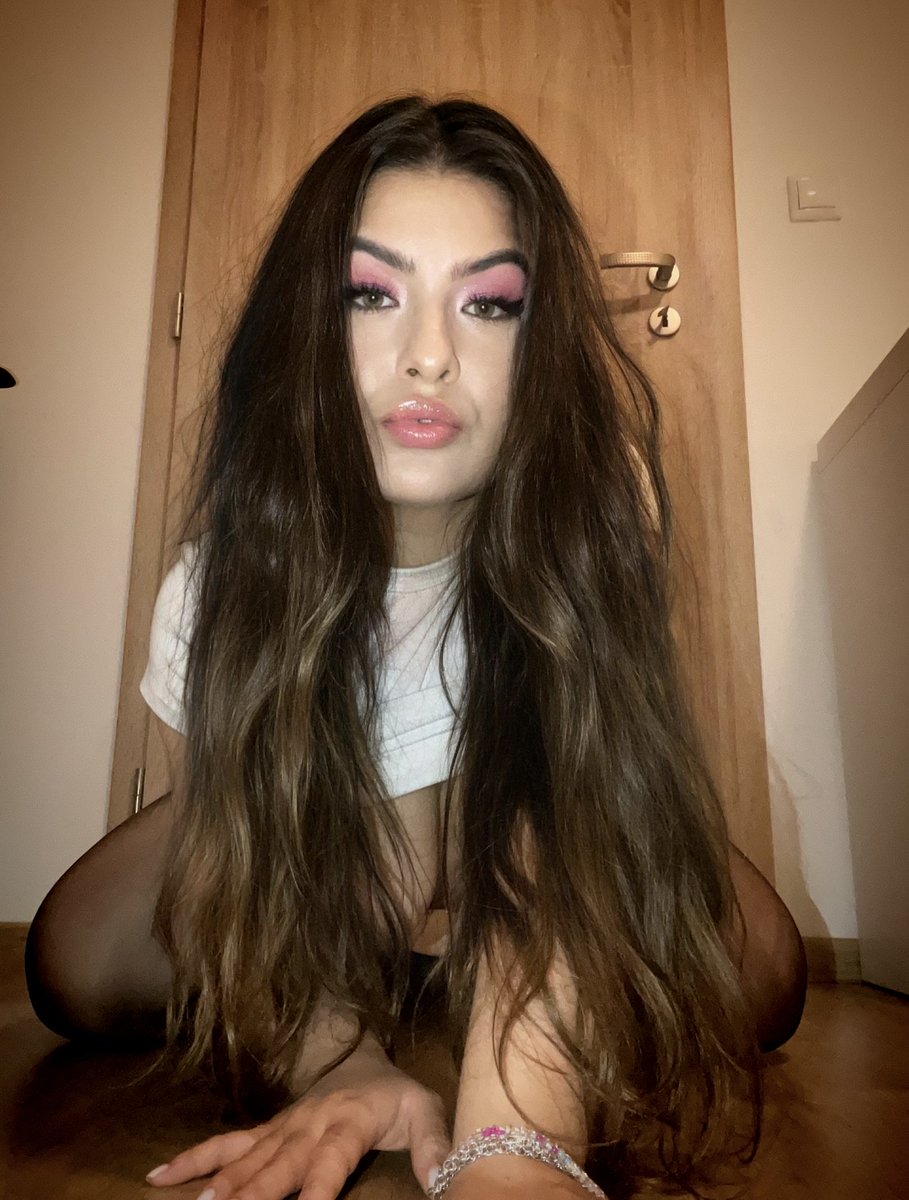 mooncouple21's tweet photo. good morning my dear 🌤 🫦 I will be your obedient little girl, just say what you want 💦 write me what your desires are and you will be satisfied with what I offer you 

nice day, your moon 🌙 

#bitcoin #onlyfans #onlygirl #pokemon #moon https://t.co/lyIYfPqUdb