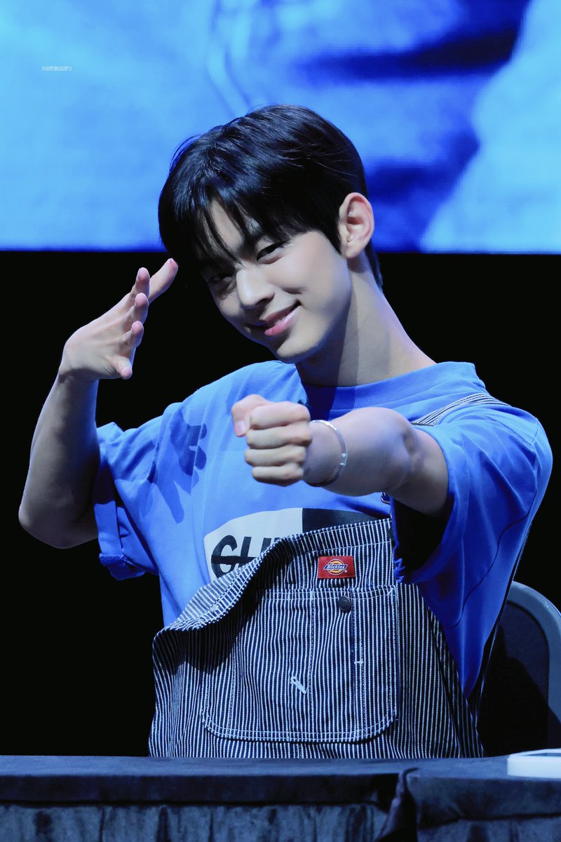 240825 이즈위 HD

양궁 10점 선수🏹

#천재똥강아지 #DOHOON #도훈 
#TWS #투어스 #ドフン #トゥアス