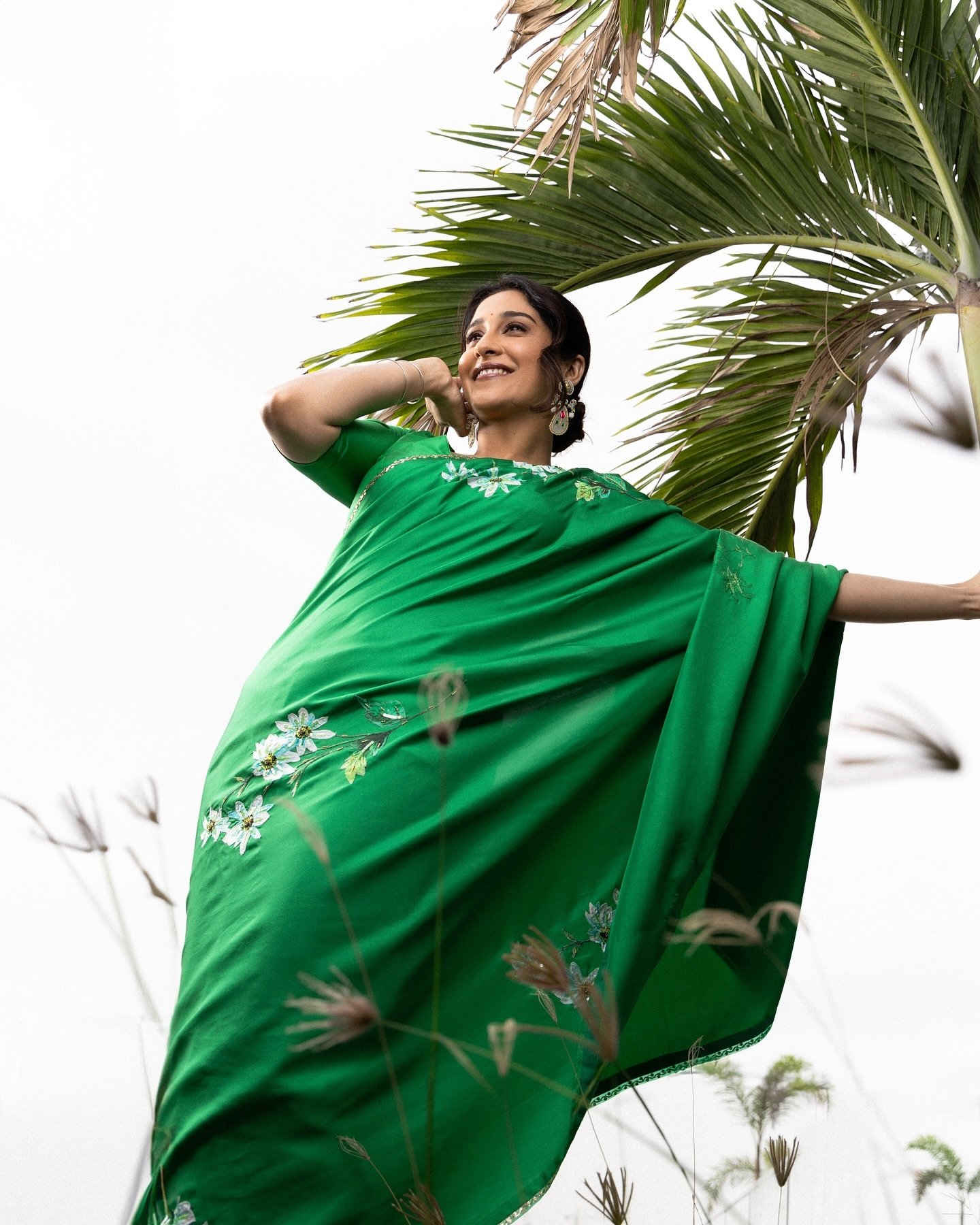 GVzOahkbYAEWWmN?format=jpg&name=large