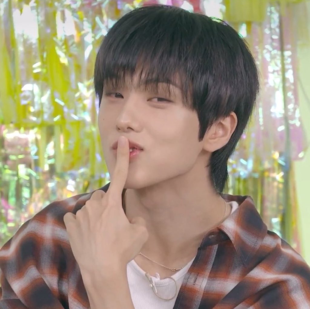 myfebfifth's tweet photo. most handsome kkyu to ever exist https://t.co/ChMtoIWIU9