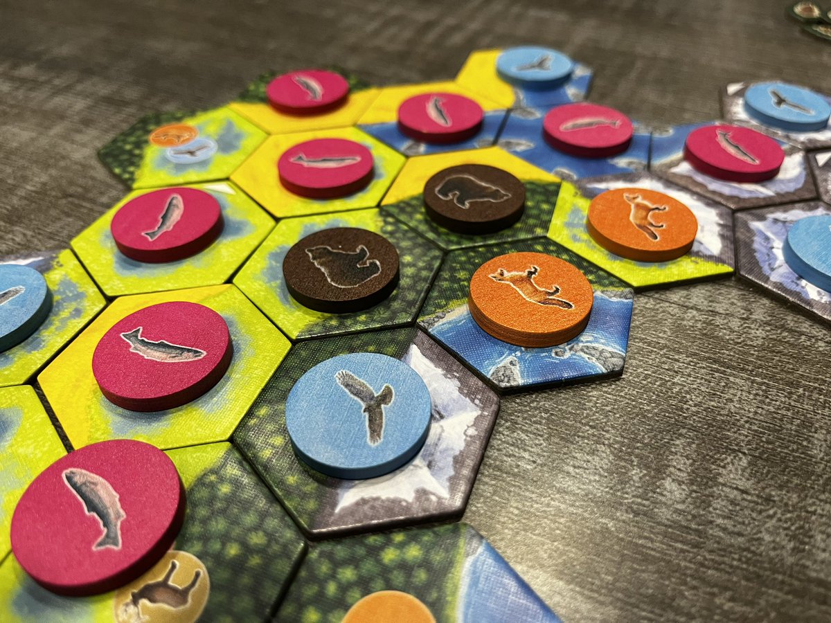 MeepleDungeon's tweet image. I know we are suuuuuper late to the party but…. Cascadia is awesome 😎
🤘🦅🤘@alderac @FallConYYC #WeMakeFun #FC37