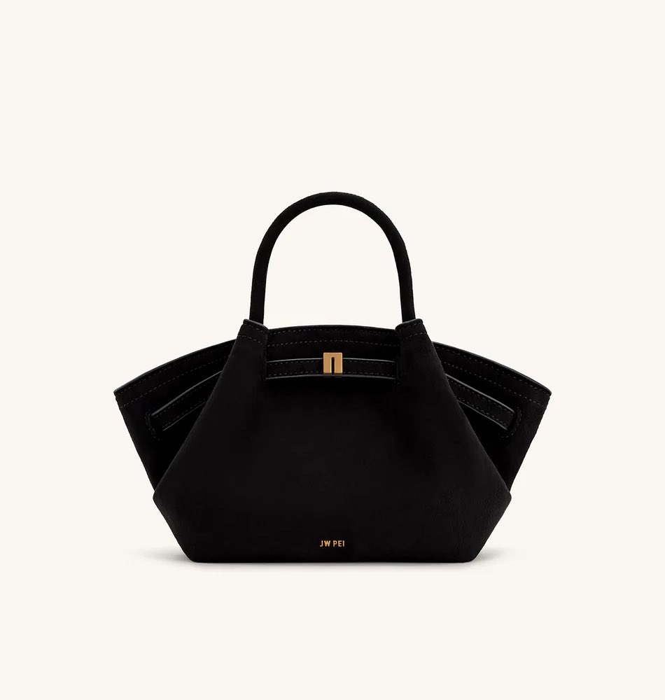 MONA | store tweet media