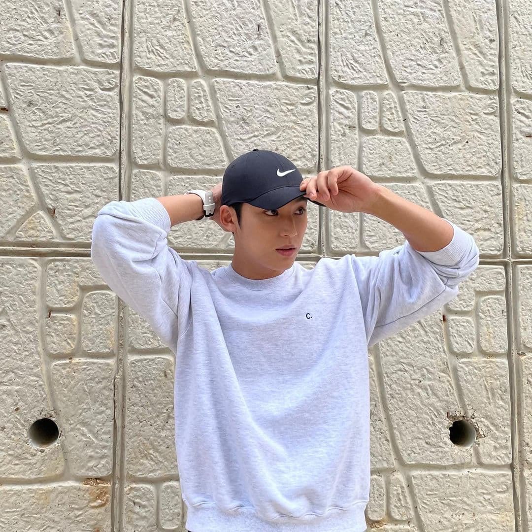 proof of life update: having what was i made for (meow version) as the soundtrack of my life currently.