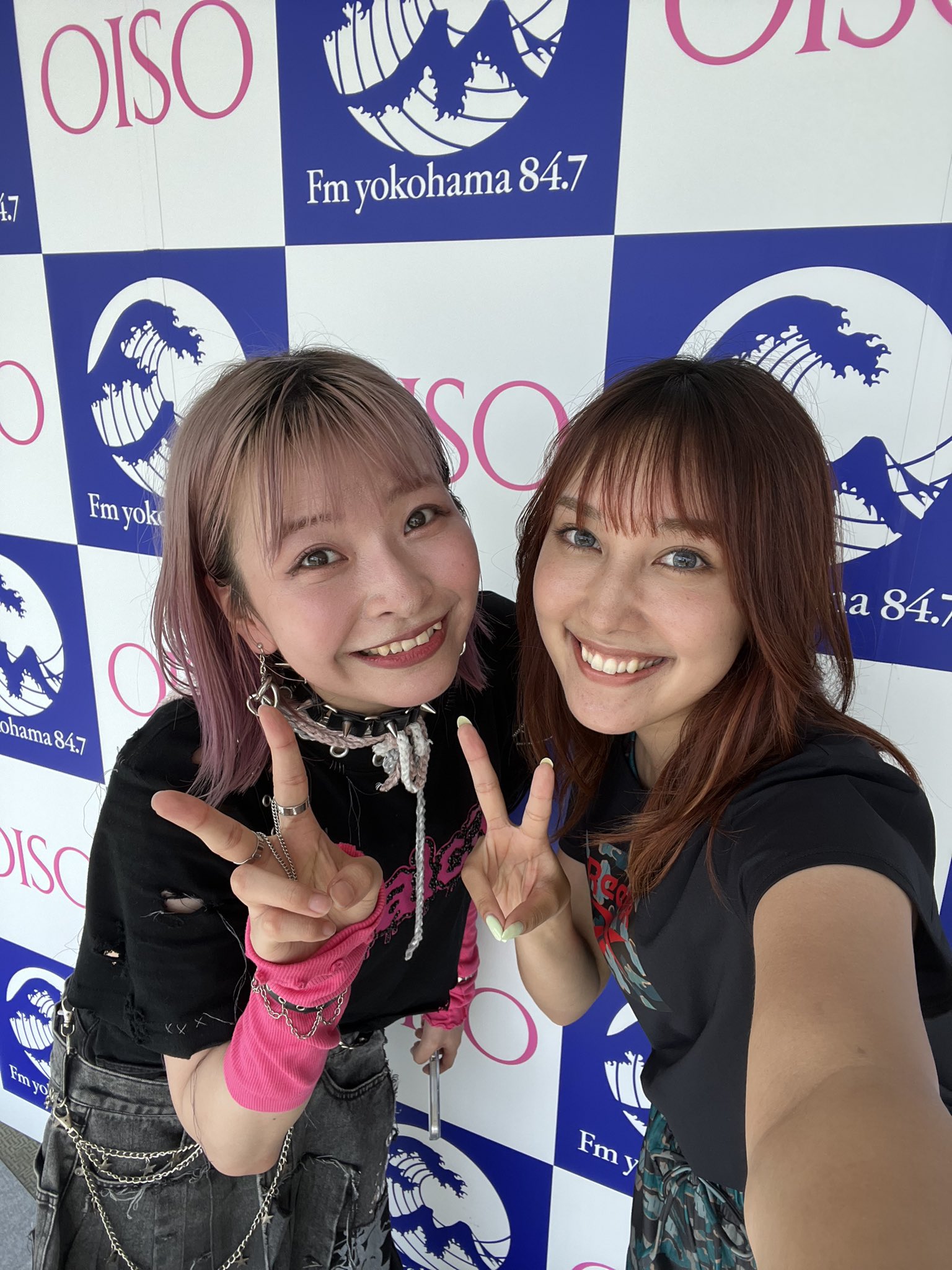 あみです。 泉ノ波あみとあみです、どうも。 (@amidesudoumo) / X