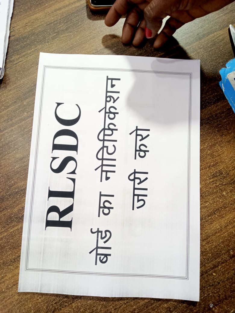 VIRATPA90508227's tweet photo. @monucho70164278 @RajCMO @BhajanlalBjp https://t.co/R5tXJGcyZu
