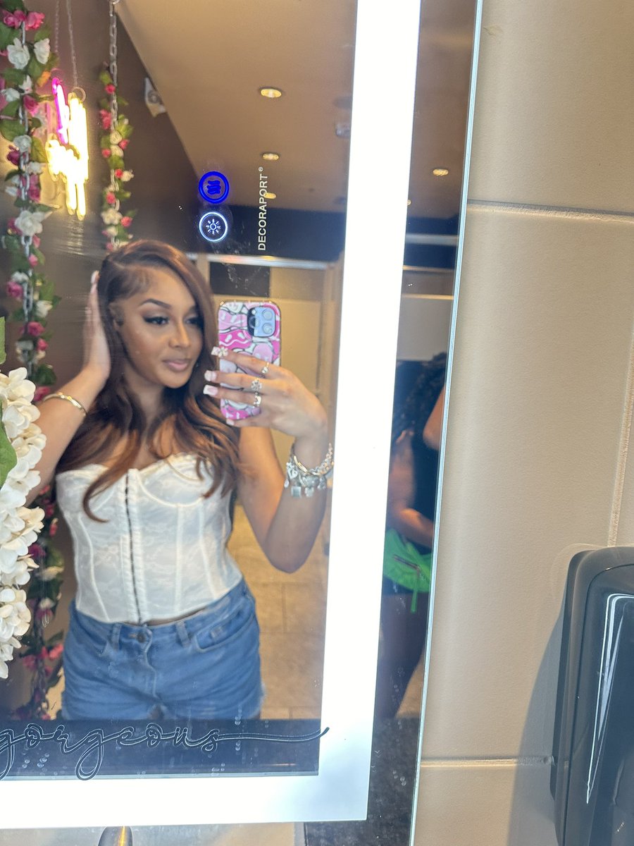 the prettiest time of year <3 #virgoszn 08/25