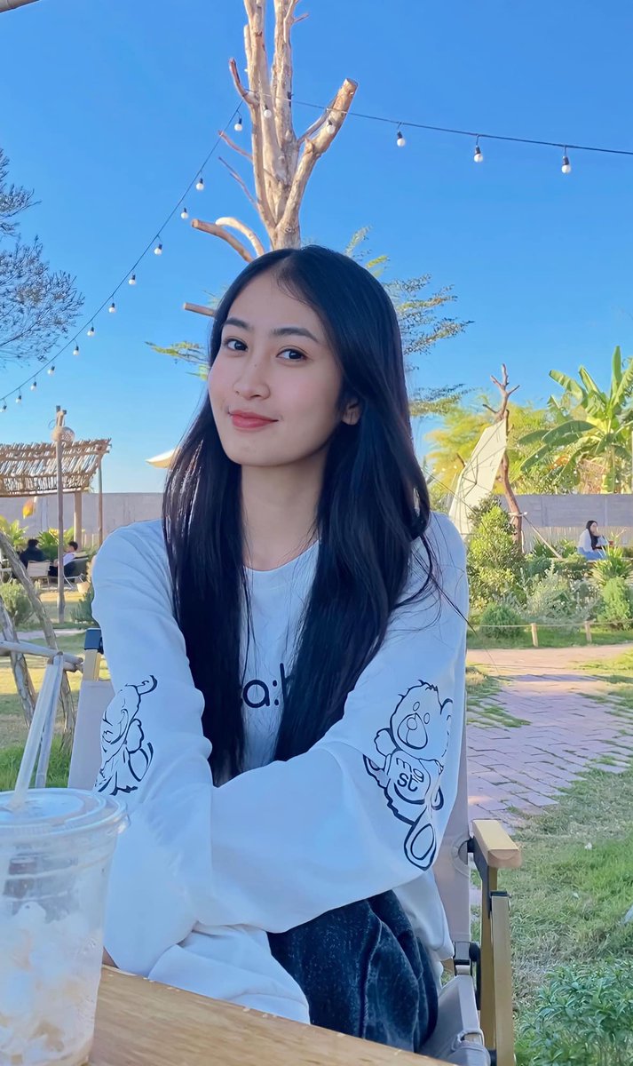 กุหลาบสวยย่อมมีหนาม ผู้หญิงงามย่อมมีพุง😅#สาวอุบล #โสดและเหงามาก