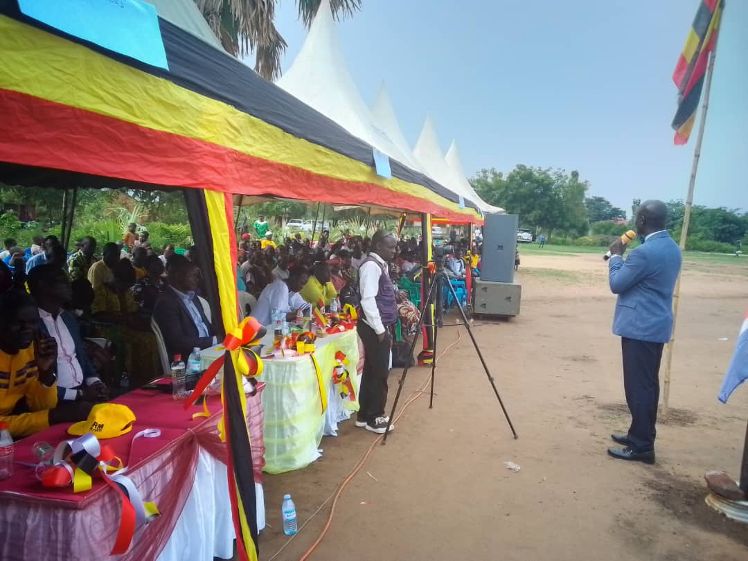 "May God bless Patriotic League of Uganda!
May God bless Gen. <a href="/mkainerugaba/">Muhoozi Kainerugaba</a> 
And may God bless Uganda ...." said Hon. <a href="/Mapenduzi_Ojara/">Mapenduzi</a> when closing #PakwachDistrictYouthDayCelebration event.