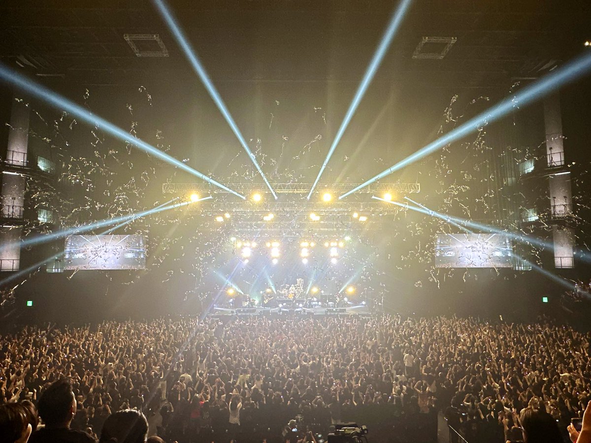 昨日のお席とーっても良くて！！何も遮るものがなくLUNA SEAを堪能し