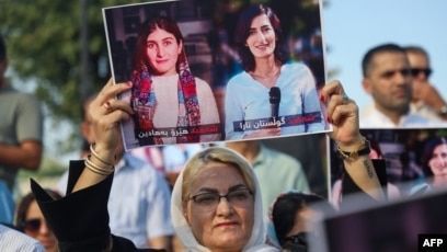 mutludc's tweet photo. Dozens protest Kurdistan drone strike that killed 2 journalists #Journalismisnotactime https://t.co/0s4ErZ8bzY https://t.co/Fj1eVhNKtm