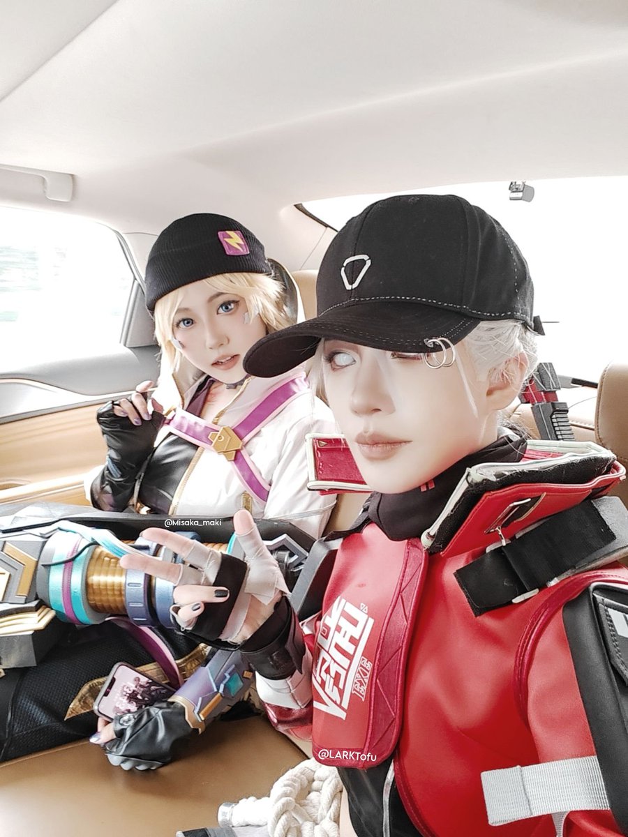 ✌🏻

#ApexLegends #APEX #wraith #wattson #darksparks