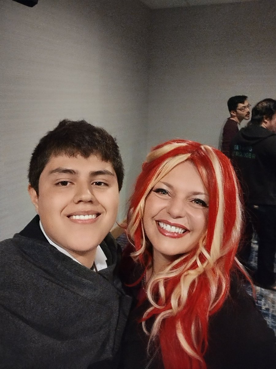 🔥 Anthony Rios 🦖 (@antrwrites) on Twitter photo This has been coming for a long time
My face is revealed!
And the reason why is to show off this pic with <a href="/RebeccaShoichet/">Rebecca Shoichet</a> during <a href="/EverfreeNW/">Everfree Northwest</a>
We freaking rocked it tonight!!!
Loved singing with ya Rebecca! 🎤🎵 This has been coming for a long time
My face is revealed!
And the reason why is to show off this pic with <a href="/RebeccaShoichet/">Rebecca Shoichet</a> during <a href="/EverfreeNW/">Everfree Northwest</a>
We freaking rocked it tonight!!!
Loved singing with ya Rebecca! 🎤🎵